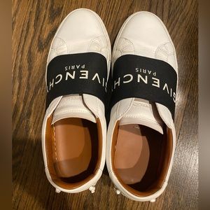 Givenchy Sneakers